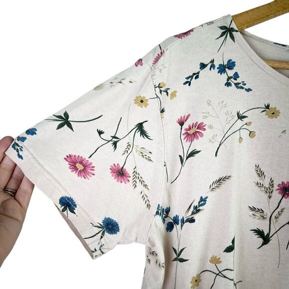 California Bay Company Vintage Floral Print Wildflower Cotton Tee Cream, Medium - Picture 5 of 11